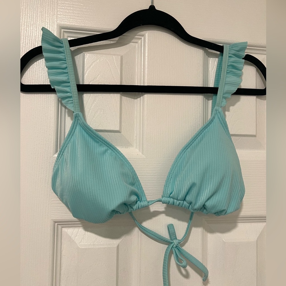 No Boundaries - triangle bikini top with ruffles details